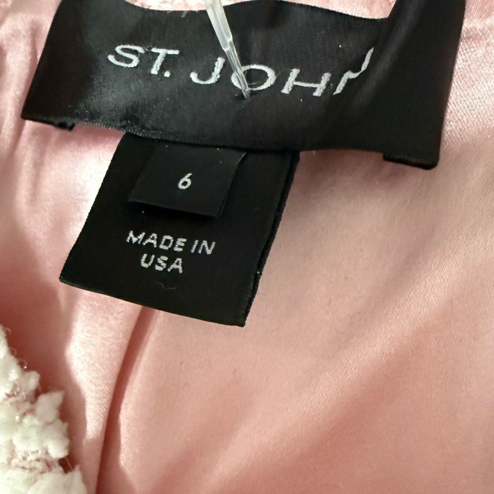 St. John’s Creamy White & Pink Barclay Overlay Tweed Skirt - Picture 4 of 7